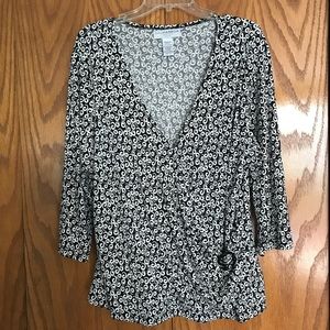 Sag Harbor black and white dressy top